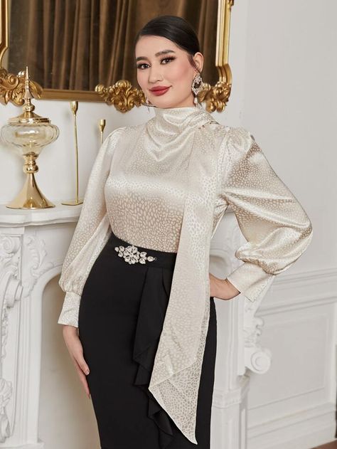 Women Lace Blouse, Character Clothing, Statement Blouse, Lantern Sleeved Blouses, Romantic Blouses, Hijab Style Casual, Draped Blouse, Fashion Tops Blouse, Rose Bonbon