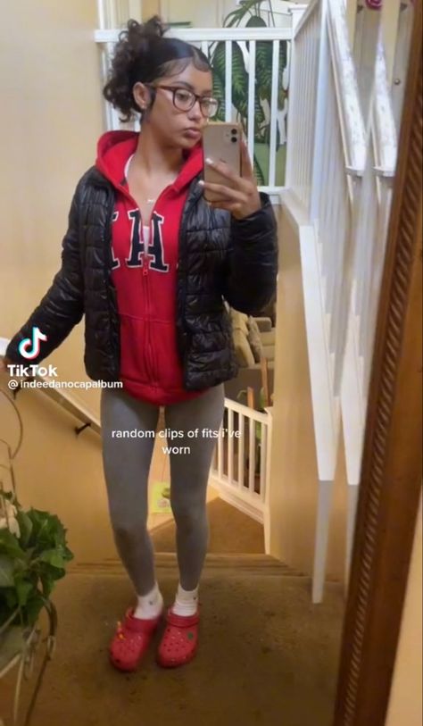 Chill Baddie Outfits For School, Outfits With Nike Blazers Black Women, Cute Croc Outfits School, Baddie Winter Outfits Cold School, Red Crocs Outfit, Chill School Fits, Croc Outfits School, Comfy School Outfits Black Women, Cute Chill Outfits For School