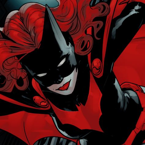 Kate Kane Icons, Batwoman Pfp, Batwoman Aesthetic, Batwoman Comic, Pfp Marvel, Batman Gotham Knight, Bat Woman, Batman Backgrounds, Kate Kane