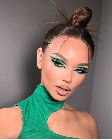 Mekap Mata, 20 Makeup, Classy Makeup, Prom Look, Barbie Makeup, Swag Makeup, Smink Inspiration, Green Makeup, Glam Makeup Look