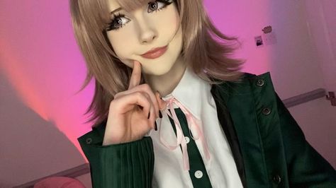 #chiakinanami #chiakicosplay #danganronpa #danganronpacosplay #danganronpa2 #cosplaygirl #cosplay #anime #gamergirl #egirl #cosplayer Chiaki Cosplay, Chiaki Nanami Cosplay, Nanami Cosplay, Cosplay Poses, Chiaki Nanami, Danganronpa, Cosplay Anime, Anime, Quick Saves