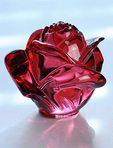 Waterford Red Rose Beauty And The Beast Theme, Image Swag, Art Glass Paperweight, Crystal Figurines, Crystal Rose, Waterford Crystal, Gorgeous Glass, Glass Marbles, Glass Paperweights