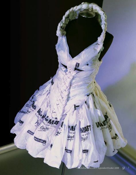 Clothes Made From Plastic Bags, Plastic Bottle Dress, Plastic Dress Recycled, Recycle Dress Ideas Fashion, Plastic Bag Dress, Recycled Dress Ideas, Trash Bag Dress, Recycled Gown, Anything But Clothes