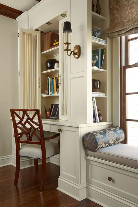 Window Seat Design, Small Bedroom Storage, Window Seats, Built In Desk, House Interiors, Window Seat, Home Office Design, My New Room, Bedroom Storage