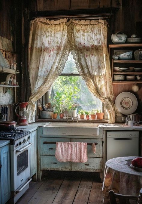 90s Country Home Decor, Simple Cottage Interior, Farmhouse Kitchen Aesthetic, Old Farmhouse Aesthetic, Old Farmhouse Kitchen, Cottage Core Home, Farmhouse Kitchen Decor Ideas, Shed Tiny House, Simple Cottage