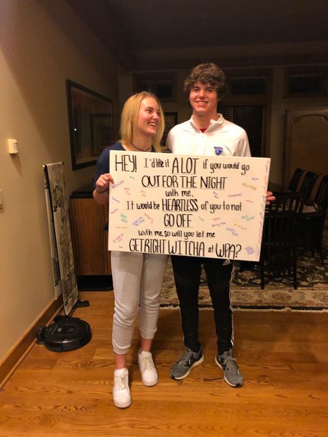 Rapper Rap songs Promposal hoco dance high school ask boyfriend Travis Scott 21 Savage Migos Drake Kanye west Kanye Promposal Ideas, Kanye Homecoming Proposal, Kanye Promposal, Kanye West Promposal, Kanye Hoco Proposal, Rap Promposal, Travis Scott Hoco Proposal, Drake Promposal, Zach Bryan Promposal