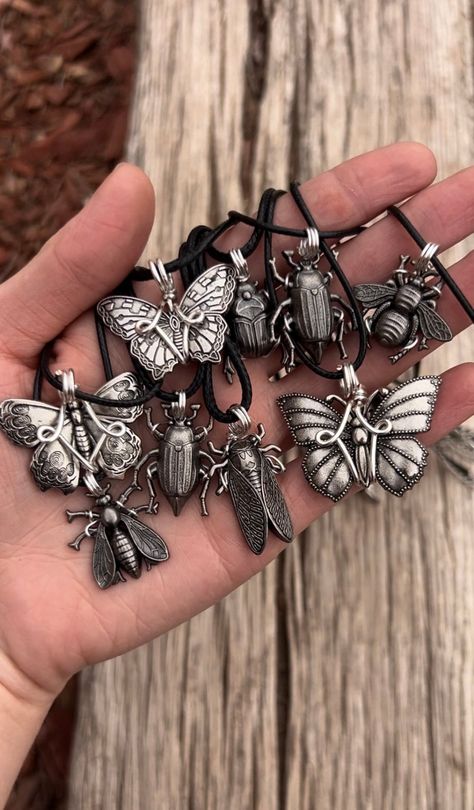 handwrapped silver wire bug pendants that's on a black cord Hippies, Bug Jewelry Aesthetic, Weird Accessories, Creepy Jewelry, Bug Necklace, Bug Jewelry, Cool Jewelry, Metal Pendants, Metalsmithing Jewelry