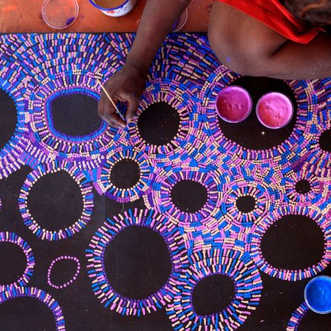 Incredible, right? Well, let’s put that in some context and acknowledge how wonderfully fortunate we are to be able to enjoy and appreciate the translation, in part, of this ancient culture into beautiful artworks. And beyond its beauty and depth lies somethings equally important, the artist, their family and community. We’re taking about Australian Aboriginal Art and we want to share with you the ethical side this wonderful industry, supporting both artists and their communities. Australian Aboriginal Art, Aboriginal Dot Painting, Indigenous Australian Art, Aboriginal Dot Art, Aboriginal Painting, Aboriginal Artwork, Aboriginal Artists, Ethnic Art, Australian Art