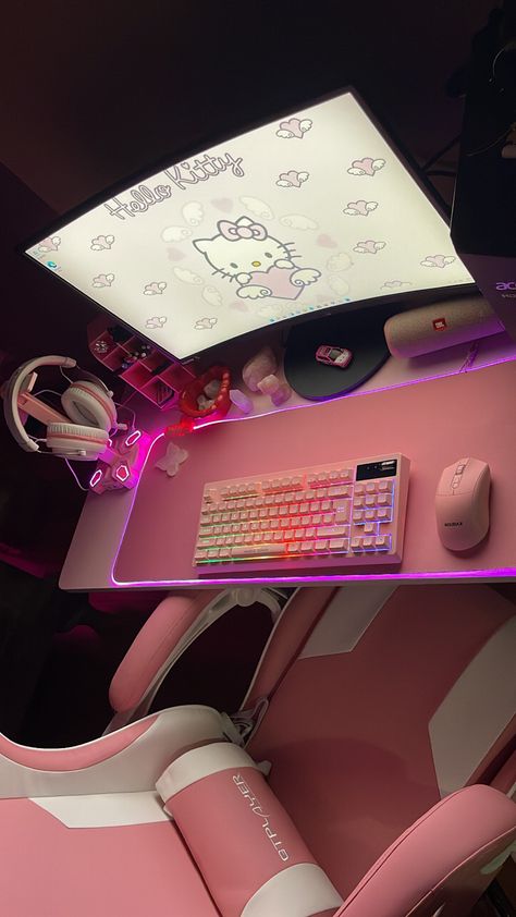 Hexagon Gaming Lights, Pc Setup Hello Kitty, Hello Kitty Set Up Gaming, Gaming Room Setup Pink, Sanrio Pc Setup, Gamer Hello Kitty, Sanrio Gaming Setup, Set Up Gamer Girl, Cute Pc Setup