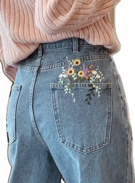 Embroidery Jeans Diy, Celana Fashion, Clothes Embroidery Diy, Denim Embroidery, Diy Embroidery Patterns, Handmade Embroidery Designs, Pola Sulam, Fun Crochet, Hand Embroidery Projects