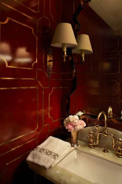 Eastside Eclectic — Robert Passal Interior Design Mill Work, Red Bathroom Decor, Lacquered Walls, Traditional Baths, The World Of Interiors, Bathroom Red, Red Rooms, New Traditional, Painted Paneling