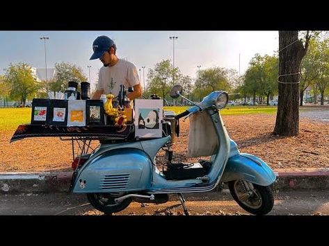 Vespa Bar, Mini Coffee Shop, Bike Coffee, Mobile Coffee, Vespa Retro, Coffee Bike, Coffee Box, Bar Set Up, Cafe Design