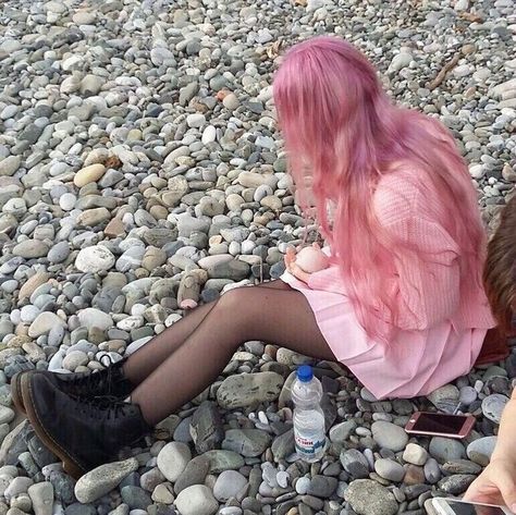 Lavender And Blonde Hair, Light Pink Hair, Manic Pixie Dream Girl, Pastel Pink Hair, Van Doren, Hair Colours, Dye My Hair, Hair Inspo Color, Fluttershy