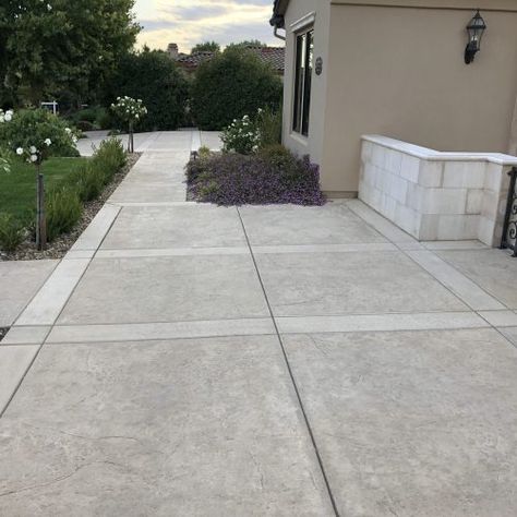 Stamped Concrete Colors, Wood Stamped Concrete, Stamped Concrete Designs, Stamped Concrete Patio Designs, Stamped Concrete Walkway, Poured Concrete Patio, Stamped Concrete Driveway, Concrete Stain Patio, Patio Remodel