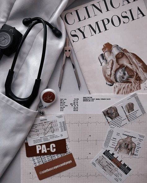 nurse flatlay Twisted Hate, Medical Student Motivation, Med School Motivation, Nurse Aesthetic, Pa School, Medical Student Study, Medical Wallpaper, Career Vision Board, Medical School Motivation