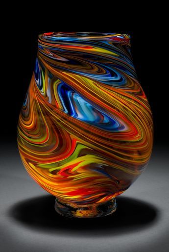 Pretty Vases, Beautiful Bottles, Art Of Glass, Glas Art, Blown Glass Art, Chihuly, Glass Artwork, Gorgeous Glass, Arte Fantasy