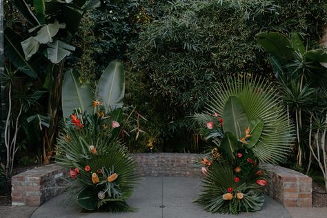 Happy Third Anniversary, Haitian Wedding, Pelamin Nikah, Wedding Church Decor, Big Island Wedding, Tropical Wedding Inspiration, Fiji Wedding, Two Cuties, Third Anniversary