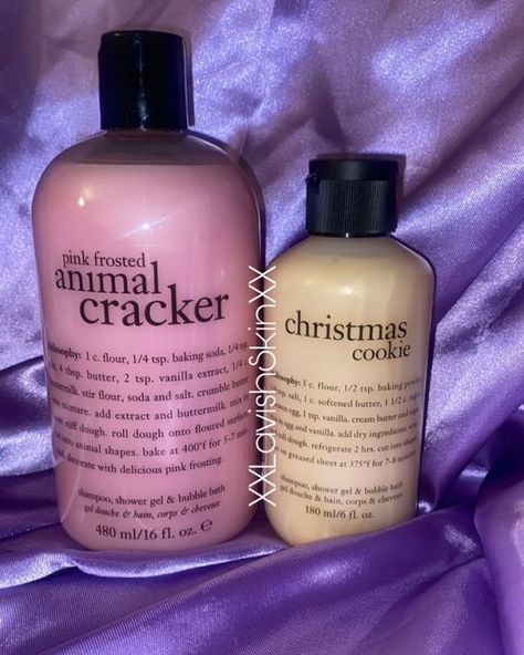 Pink Frosted Animal Cracker Philosophy, Philosophy Animal Cracker, Cookie Body Wash, Philosophy Christmas Products, Pink Frosted Animal Cracker, Philosophy Body Wash Raspberry, Frosted Animal Crackers, Pink Era, Animal Cracker