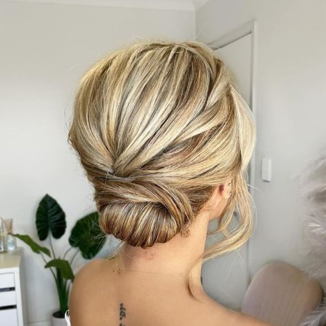 Black Braided Updo, Neck Length Hair, Updos For Short Hair, Short Hair Up, Low Updo, Mother Of The Bride Hair, Short Hair Bun, Hair Adviser, Chin Length Hair