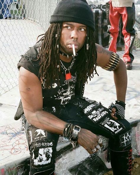 Punk Poses Male, Black Punk Outfits Men, Black Rocker Outfit, Afro Goth Male, Afropunk Men, Afro Punk Fashion Men, Alternative Mens Outfits, Punk Aesthetic Men, Anarchist Fashion