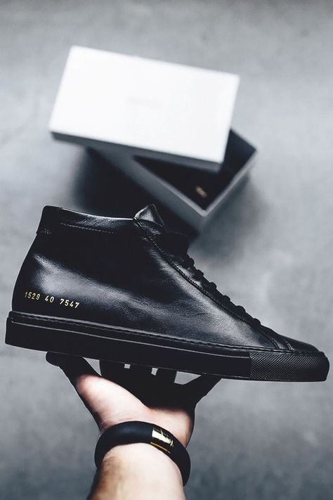 Common Projects Leather Mid Top Basket Noir, Common Projects, Sneakers Men Fashion, Black Sneakers, Sneaker Collection, Fashion Sneakers, Black Sneaker, Shoe Game, Sneaker Head