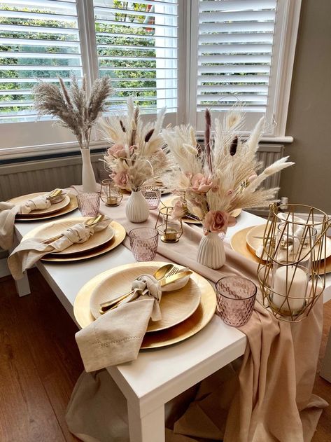 Boho Banquet Table, Brunch Party Table Decor, Dried Pampas Table Decor, Round Boho Table Decor, Blush Dinner Party, Boho Table Centerpieces For Home Dinner, Boho Chic Brunch Decor, Pink Boho Table Decor, Neutral Birthday Table Decor