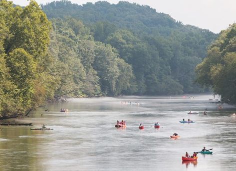 Nantahala Outdoor Center, Things To Do In Atlanta, Chattahoochee River, Georgia Aquarium, Riverside Park, Conde Nast Traveler, Conde Nast, Rafting, Cool Places To Visit