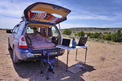 Want to live the van life but don't want to buy a fancy van? There's another option! You can build an SUV camper conversion for just a couple hundred bucks. Forester Camper, Suv Camper Conversion, What To Wear Camping, Honda Element Camper, Chevy Astro Van, Suv Camper, Auto Camping, Stealth Camping, Suv Camping