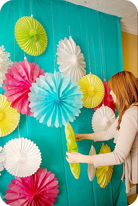 plastic tablecloths and paper fans...cute & colorful...but also can be distracting from the faces which should be the focus of photobooth fun! Fairytale Decorations, Photos Booth, Party Deco, Plastic Tablecloth, Sweet 16 Parties, Paper Fans, Photo Booth Backdrop, Diy Photo, Paper Lanterns