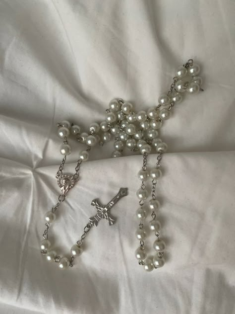 Tyler Bell Priest, Priest Sierra Simone, Coquette Rosary, Church Girl Aesthetic, Sierra Simone, Catholic Core, Catholic Aesthetic, Holy Girl, Church Aesthetic