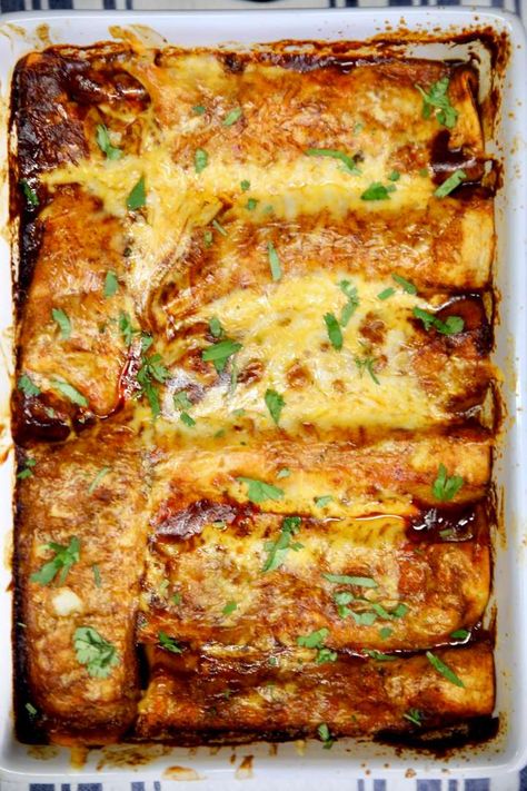 Brisket Enchiladas Recipe, Brisket Enchiladas, Brisket Tacos, Beef Brisket Recipes, Homemade Enchilada Sauce, Homemade Enchiladas, Enchiladas Recipe, Brisket Recipes, Meat Dinners