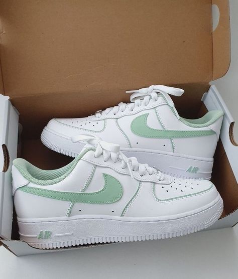 Custom Nike Air Force 1, Custom Nike Air Force, Nike Shoes Air Force, Trendy Shoes Sneakers, Nike Fashion Shoes, Nike Shoes Girls, Preppy Shoes, Pretty Shoes Sneakers, Custom Nike Shoes