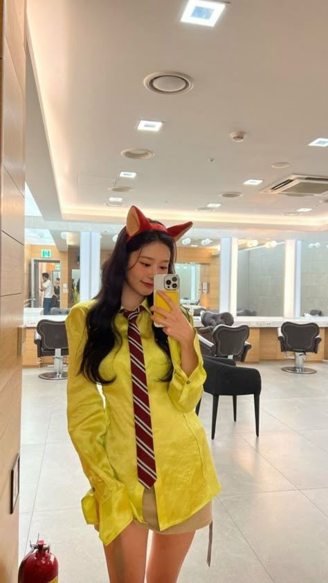 Asian Halloween Ideas, Kpop Halloween Costume, Zootopia Costume, Kpop Costume, Character Halloween Costumes, Trio Halloween Costumes, Pretty Halloween Costumes, Disneyland Outfits, Cute Couple Halloween Costumes