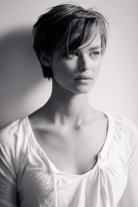 Pixie Cut with Bangs Pixie Cut With Long Bangs, Longer Pixie Haircut, Pixie Cut With Bangs, Long Pixie Cuts, Pixie Hair, Long Pixie, Cute Hairstyles For Short Hair, Short Haircut, Girl Short Hair