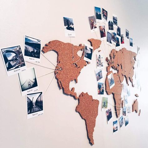 Mapa Polaroid Display, World Map Pin Board, World Map With Pins, Hobby Lobby Wall Art, Decor Ikea, Pin Map, Travel Decor, Design Case, Retro Prints