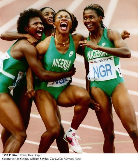 US photographer Ken Geiger’s Pulitzer Prize award-winning photograph of the 1992 Nigerian women’s 4x100m relay team as they react to the scoreboard announcing their bronze medal victory. Pulitzer Prize Photography, Pulitzer Prize, Prize Winning, Sports Photos, Summer Olympics, Sports Photography, Photography Pictures, Female Athletes, Photojournalism