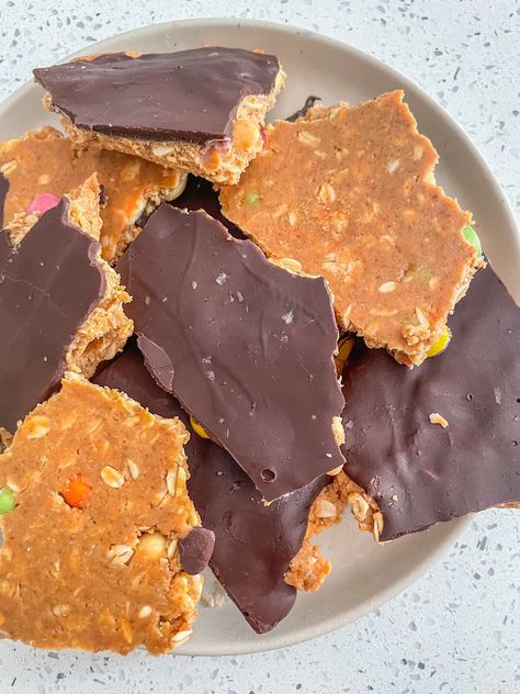 Paleo Protein Cookies, Protein Bark, Pb Fit, Df Recipes, Dessert Board, Protein Baking, Monster Cookie, Summer Eats, My Protein