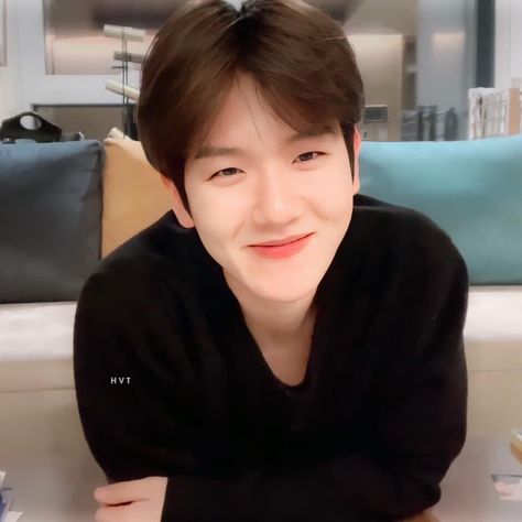 Baekhyun Smile, Korean Photo, Smile Cute, Astro Kpop, Mood Boosters, Kpop Exo, Exo Members, Nct Taeyong, Exo Baekhyun