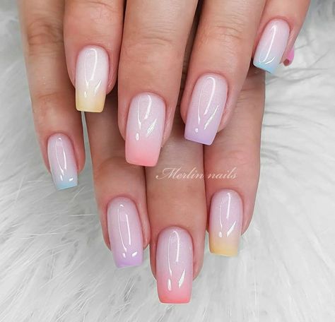 Summer Nail 2023, Ambre Nails, Nail 2023, Ombre Nail Art Designs, Unghie Sfumate, Hippie Nails, Subtle Nails, Simple Gel Nails, Nail Art Ombre