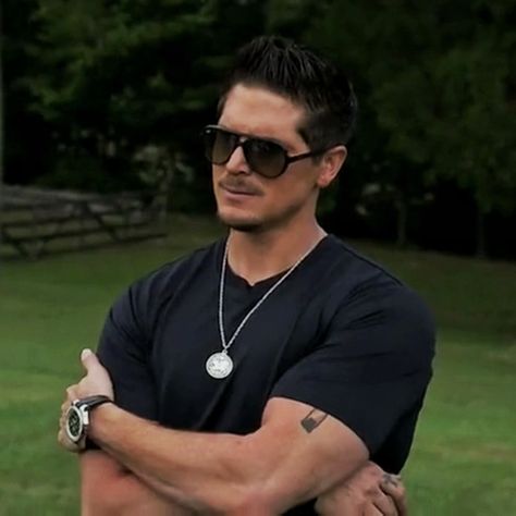 Zach Bagans, Zack Bagans, Hot Ghost, Zac Bagans, Ghost Adventures Funny, Guy Crush, Ghost Adventures Zak Bagans, Smash Board, Zak Bagans