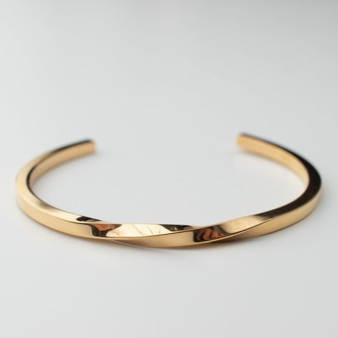 Cuffs For Men, Gold Bracelet Cuff Men, Mens Gold Cuff Bracelet, Gold Bracelet Mens, Best Bracelets For Men, Mens Jewelry Bracelet Gold, Mens Bangle Bracelet, Metal Bracelets For Men, Kada Bracelet Gold For Men