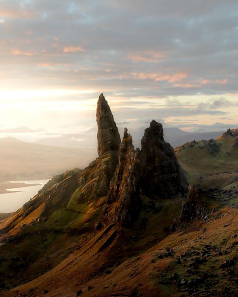 Watching the Sun Rise on the Old Man of Storr 🌄 Hope everyone had a lovely bank holiday and Easter (if you celebrate). Hoping to get back into the outdoors tomorrow with a nice hike. It’s been a couple of weeks so I’m rather excited ⛰️✨ #oldmanofstorr #isleofskye #scottishhighlands #scotland #simplyscotland #your_scotland #unlimitedscotland #portree Grey November, Scotland Aesthetic, Scotland Hiking, Uk Trip, Brand Aesthetic, Sun Rise, Isle Of Skye, Uk Travel, Bank Holiday