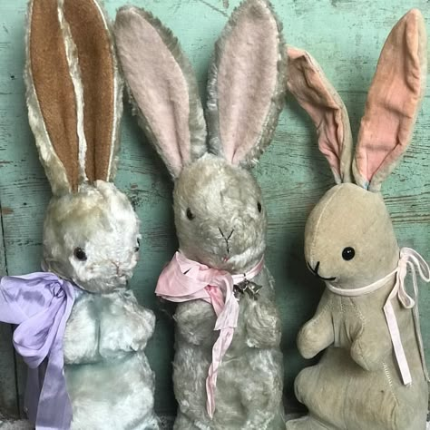 Vintage Stuffed Bunny, Stuffed Bunny Diy, Vintage Bunnies, Cat Cow, Saw Dust, Vintage Stuffed Animals, Rabbit Soft Toy, Velveteen Rabbit, Stuffed Bunny