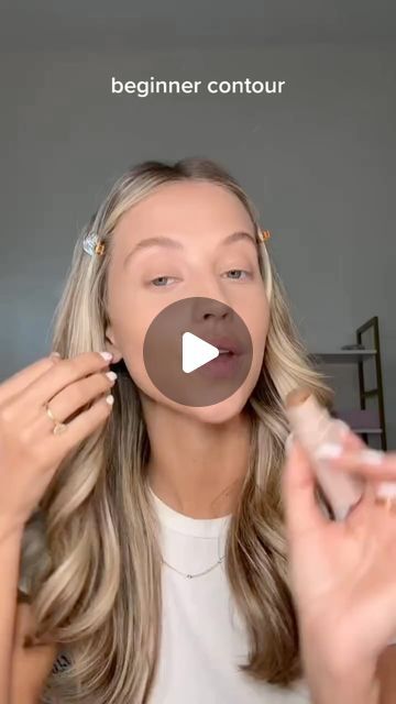 Blank Canvas of Beauty on Instagram: "🎥 Get Ready to Master Contouring! 🖌️✨

Hey beauties! 👋 Are you ready to take your makeup game to the next level? Today, I’ve got a special treat for all the makeup enthusiasts out there who are just starting their contouring journey. 🌟✨

💄 Introducing: Contouring for Beginners! 💄

In this quick and easy guide, I’ll be sharing some insider tips and tricks to help you achieve that flawless, sculpted look that you’ve always dreamed of. Whether you’re a makeup newbie or just looking to enhance your skills, this reel is your ultimate contouring companion! 🎨

💃 Now that you’ve mastered the basics of contouring, it’s time to unleash your creativity and experiment with different looks. Remember, practice makes perfect, so don’t be afraid to try new tec Basic Face Contouring, Contouring Your Face, Subtle Contour Makeup, Steps For Makeup Application, Contour Guide Face Shapes, How To Use A Contour Stick, Simple Contouring For Beginners, Conturing Makeup Tutorial, Contour Makeup For Beginners Step By Step