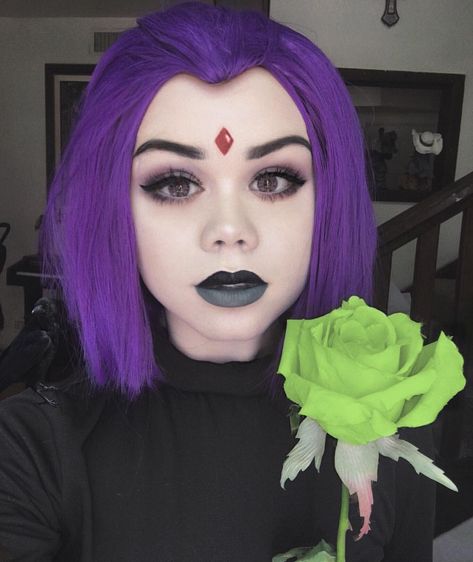 Raven Makeup Ideas, Raven Makeup, Raven Halloween Costume, Raven Tt, Halloween Simples, Teen Titans Raven, Teen Titans Cosplay, Raven Costume, Raven Halloween