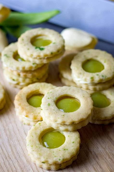 Key Lime Pie Biscuits | Somebody Feed Seb Green Colored Desserts, Finger Lime Recipes, Lime Squares, Key Lime Desserts, Lime Curd, Lime Desserts, Shortbread Biscuits, Lime Recipes, C Is For Cookie