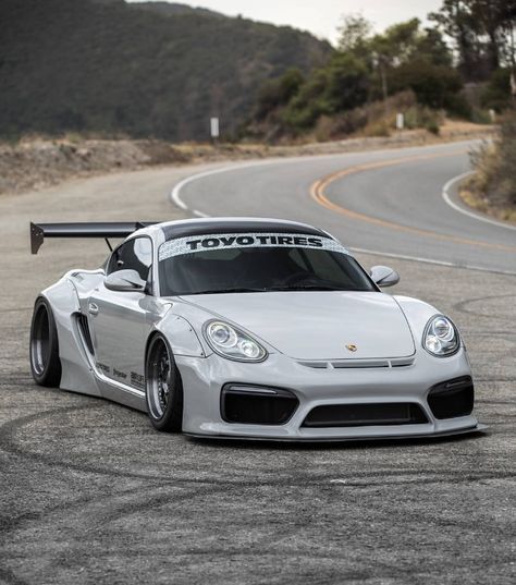 Bad-ass Porsche Porsche 987, Porsche Boxter, Porsche Cayman S, Bmw Black, Porsche 718 Cayman, Porsche Motorsport, Best Jdm Cars, Street Racing Cars, Porsche Carrera