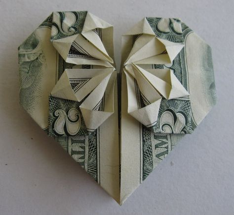 origami money! a great way to leave a tip! I've done this a couple of times. Origami Návody, Origami Stella, Folding Money, Dollar Origami, Tutorial Origami, Dollar Bill Origami, Graduation Money, Money Cake, Folding Origami