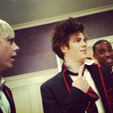 curtmega:  Found this little gem on my phone back from October. Love these guys :D #DaltonPride #DaltonHair Dalton Academy, Sebastian Smythe, Blaine Anderson, Grant Gustin, One Step At A Time, Glee