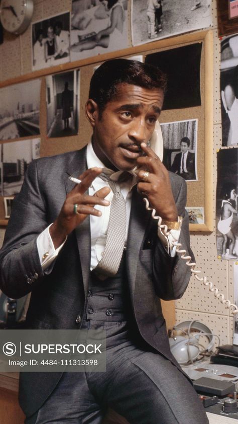 Him Pictures, Diner Aesthetic, Tyrone Power, Puerto Rican Pride, Sammy Davis Jr, Rat Pack, Solo Music, His Office, Actor Picture